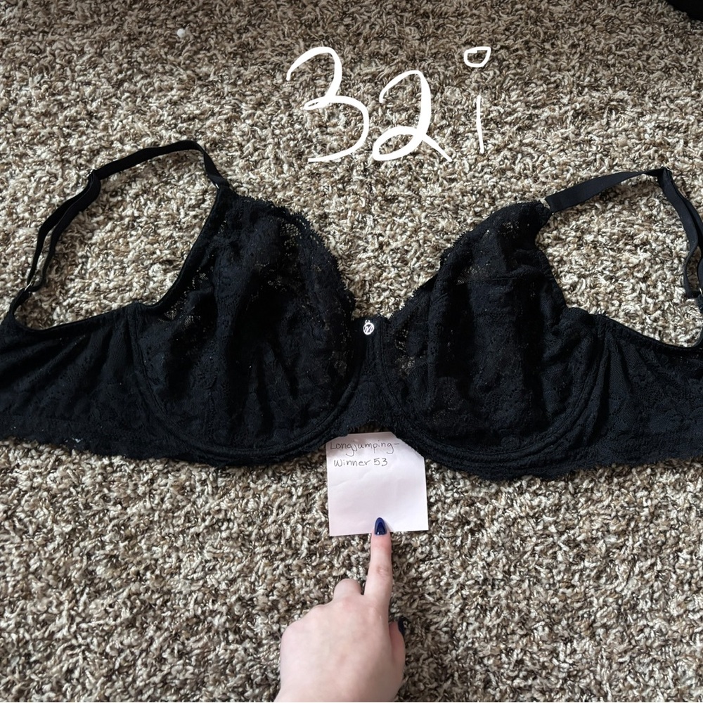 32i bra sale